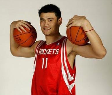 表现略显起 表现略显起