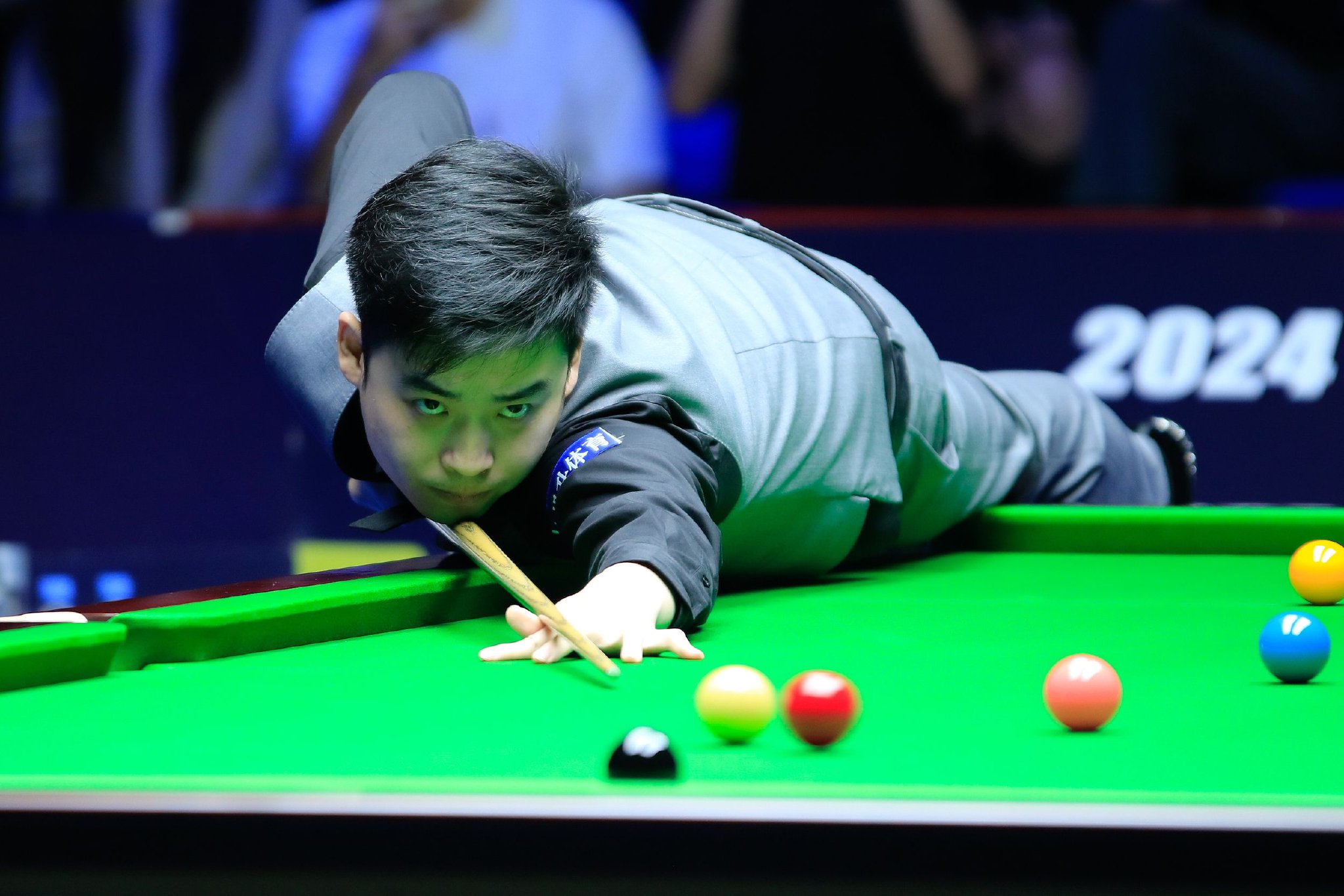 高压与竞争 高压与竞争