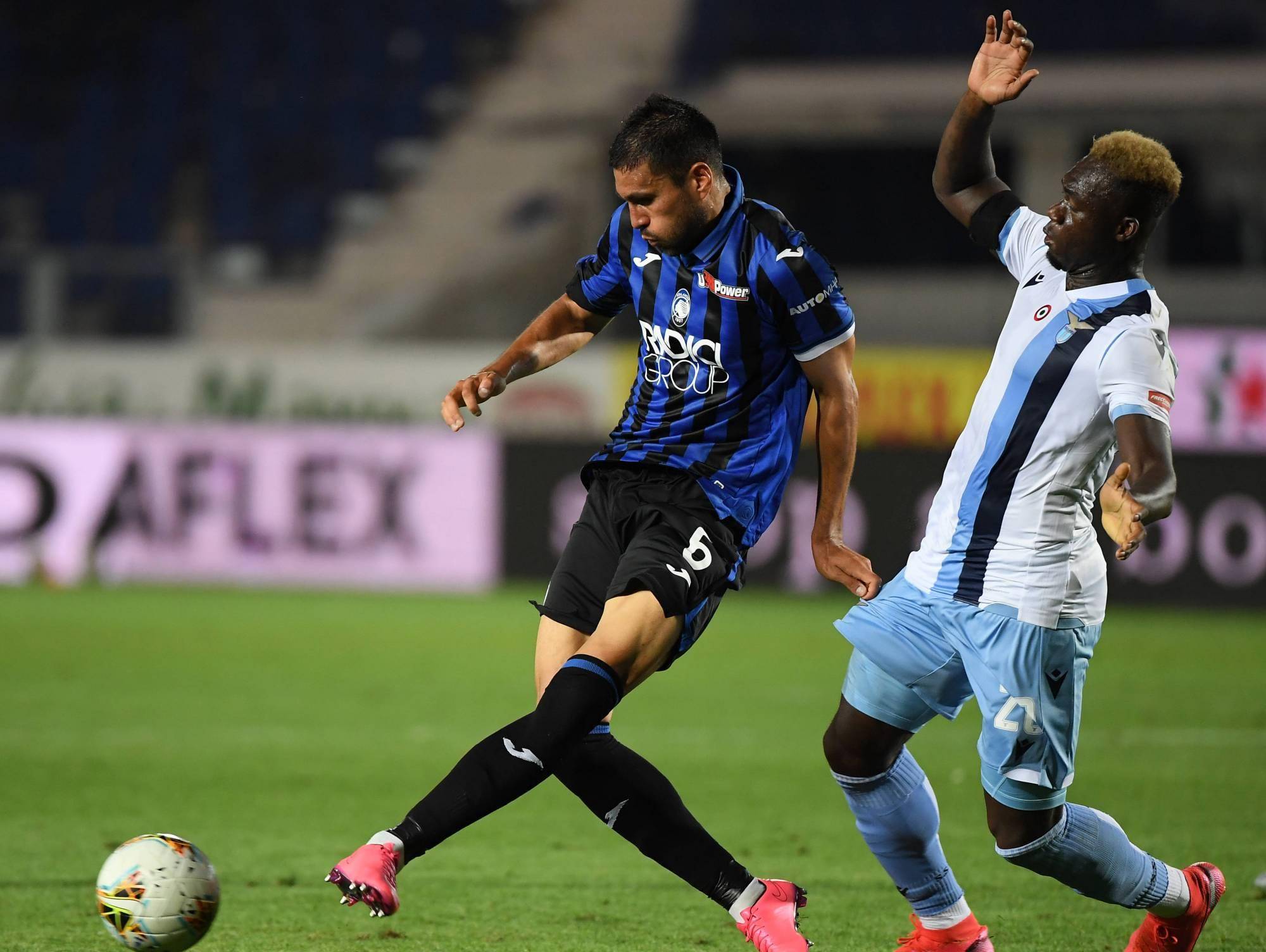 并没有畏首 并没有畏首