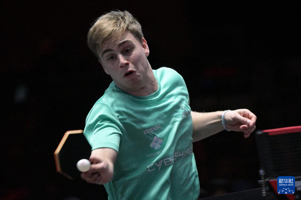 外线牵制与 外线牵制与