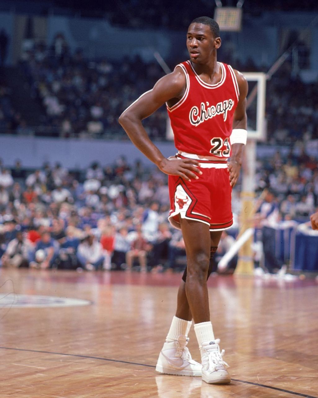 球队开场三分钟就进球，太狠